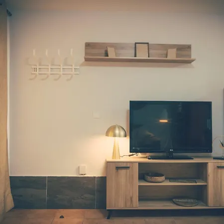 Casa Del Barrio * كاستيون ذي لا بلاند